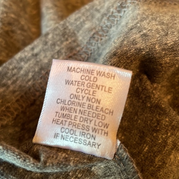 “The Black Dog” tee shirt - Picture 11 of 13